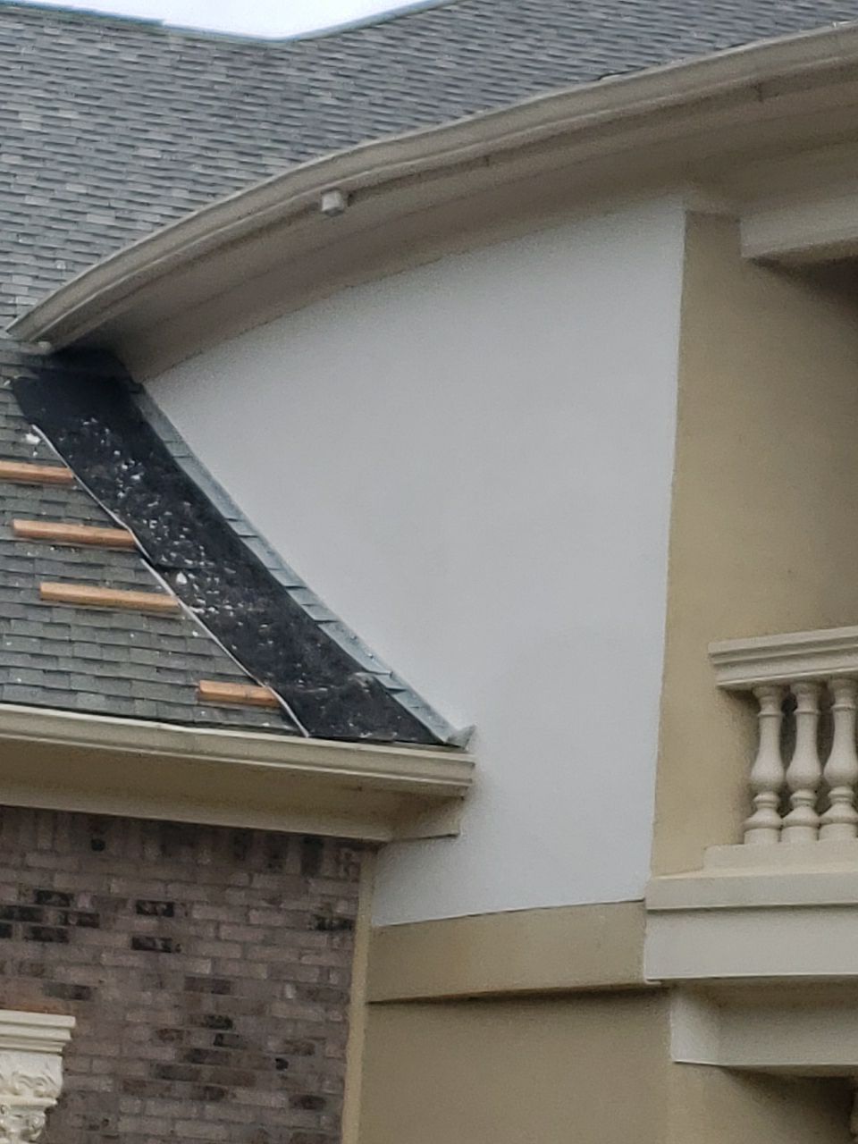 Estate roof replacement — aerial view of complex roof geometry